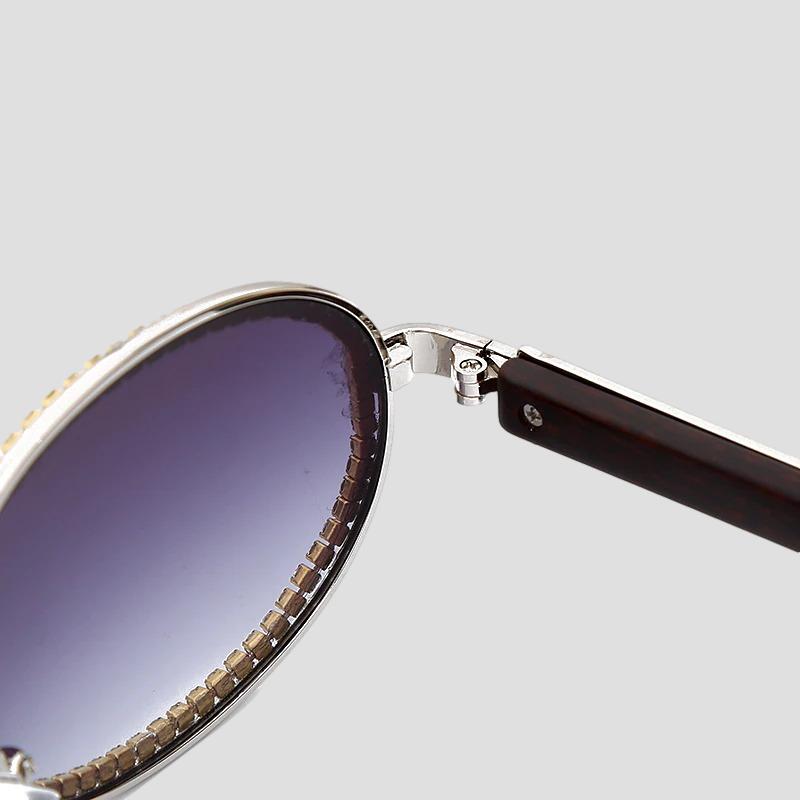 Sonnenbrille mit künstlichem Diamant